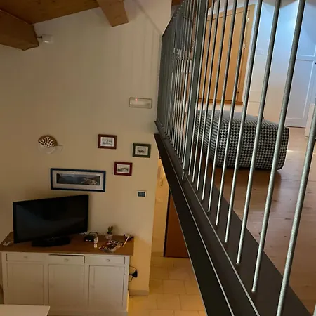 Tra Il Centro E Il Mare 세니갈리아